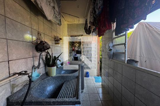 Área de serviço de casa à venda com 8 quartos, 350m² em São Geraldo, Belo Horizonte