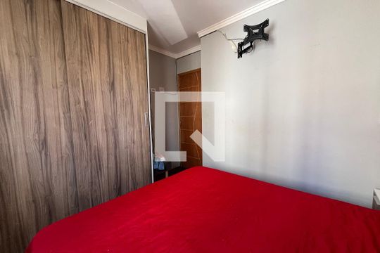 Quarto 1 de apartamento à venda com 2 quartos, 50m² em Vila Antonieta, São Paulo