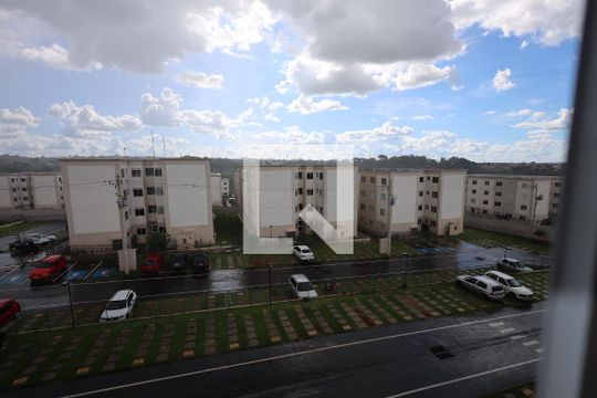 Vista do Quarto 1 de apartamento para alugar com 2 quartos, 42m² em Setor Grajaú, Goiânia