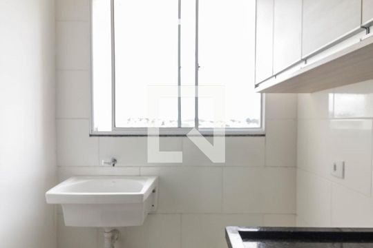 Área de Serviço de apartamento à venda com 2 quartos, 42m² em Vila Jacuí, São Paulo