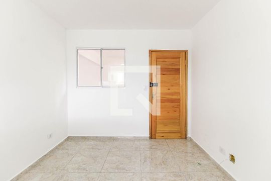 Apartamento à venda com 2 quartos, 42m² em Vila Jacuí, São Paulo