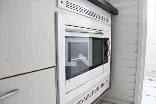Cozinha  de apartamento para alugar com 2 quartos, 47m² em Vila Florida, Guarulhos