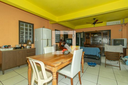 Cozinha 2 de apartamento à venda com 5 quartos, 350m² em São Sebastião, Porto Alegre