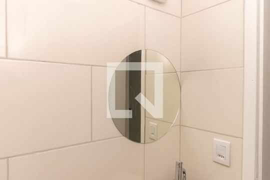 Banheiro de apartamento para alugar com 1 quarto, 35m² em Chácara Belenzinho, São Paulo