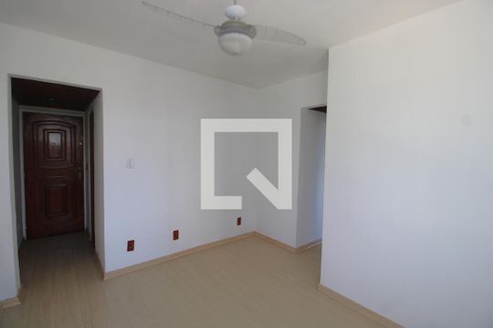 Sala de apartamento à venda com 1 quarto, 48m² em Méier, Rio de Janeiro