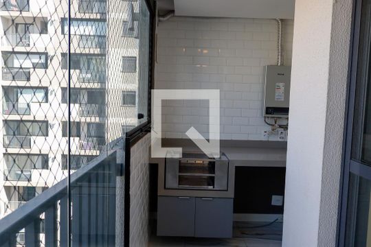 Sacada de apartamento para alugar com 2 quartos, 49m² em Centro, Osasco