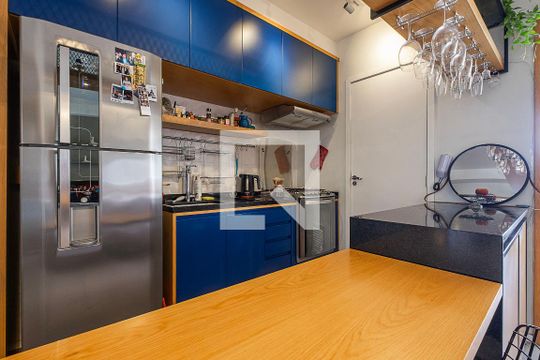 Sala/Cozinha de apartamento à venda com 2 quartos, 85m² em Pinheiros, São Paulo