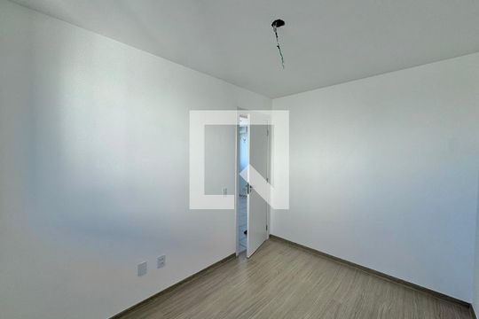 Quarto de apartamento para alugar com 2 quartos, 44m² em Recreio dos Bandeirantes, Rio de Janeiro