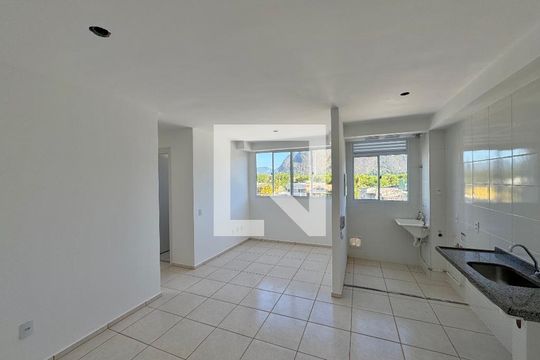 Sala de apartamento para alugar com 2 quartos, 44m² em Recreio dos Bandeirantes, Rio de Janeiro