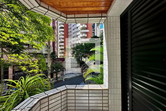 Sacada Suíte 1 de apartamento para alugar com 4 quartos, 170m² em Brooklin, São Paulo
