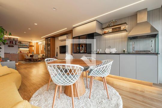 Sala/Cozinha de apartamento à venda com 3 quartos, 122m² em Sumarezinho, São Paulo