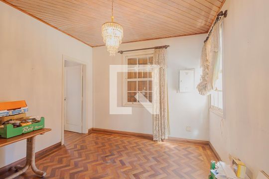 Casa 1 - Quarto 1 de casa à venda com 4 quartos, 600m² em Sumaré, São Paulo