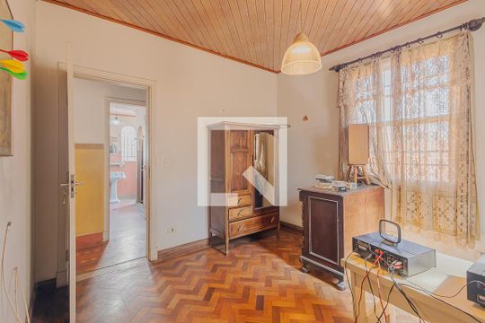 Casa 1 - Quarto 2 de casa à venda com 4 quartos, 600m² em Sumaré, São Paulo