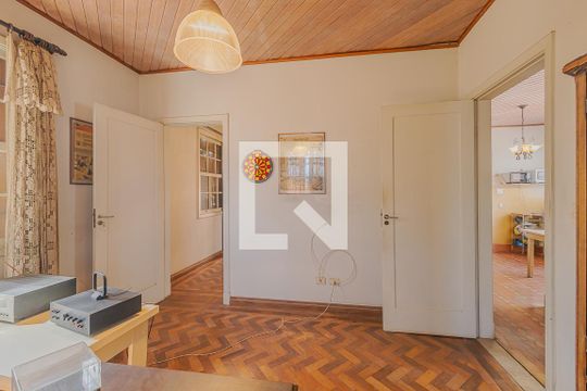 Casa 1 - Quarto 2 de casa à venda com 4 quartos, 600m² em Sumaré, São Paulo