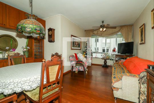 Apartamento à venda com 3 quartos, 113m² em Petrópolis, Porto Alegre