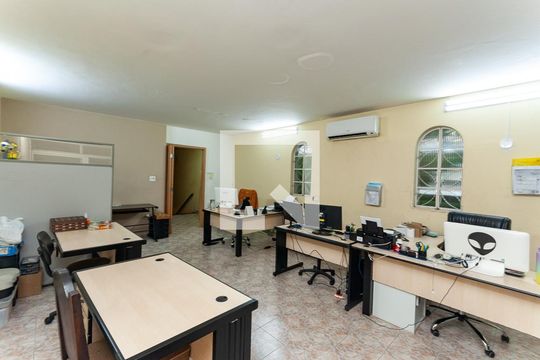 Sala de casa à venda com 3 quartos, 279m² em Perdizes, São Paulo