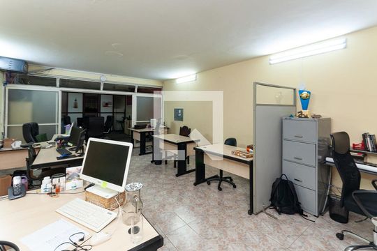 Sala de casa à venda com 3 quartos, 279m² em Perdizes, São Paulo