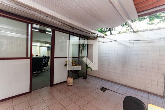 Quintal de casa à venda com 3 quartos, 279m² em Perdizes, São Paulo