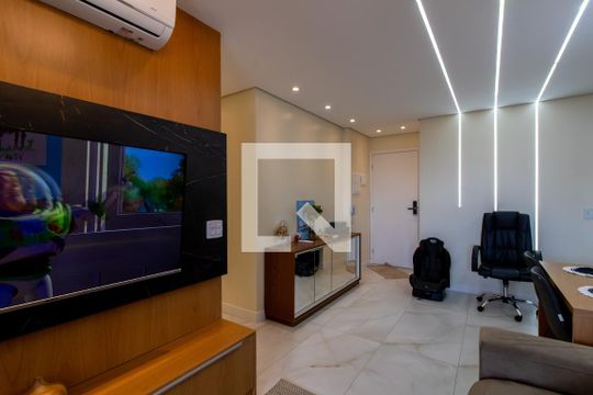 Sala de apartamento à venda com 2 quartos, 70m² em Vila Augusta, Guarulhos