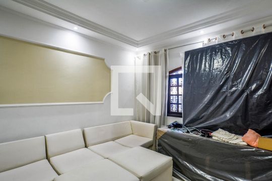 Sala de casa para alugar com 3 quartos, 160m² em Vila Luzita, Santo André