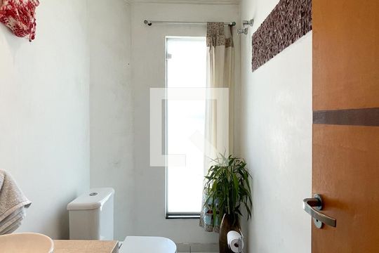 Lavabo de casa à venda com 3 quartos, 296m² em Jardim do Mar, São Bernardo do Campo