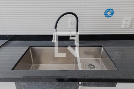 Cozinha de apartamento à venda com 3 quartos, 168m² em Pinheiros, São Paulo