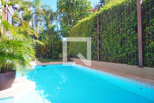 Área Comum - Piscina de apartamento à venda com 3 quartos, 186m² em Petrópolis, Porto Alegre