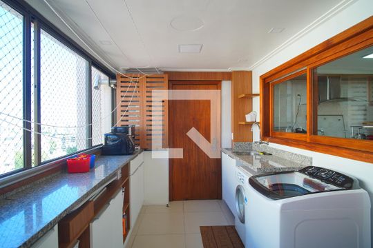 Área de Serviço de apartamento à venda com 3 quartos, 186m² em Petrópolis, Porto Alegre