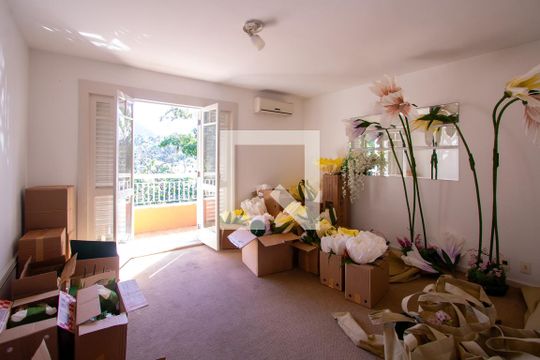 Quarto 1 de casa de condomínio à venda com 4 quartos, 600m² em Maceió, Niterói