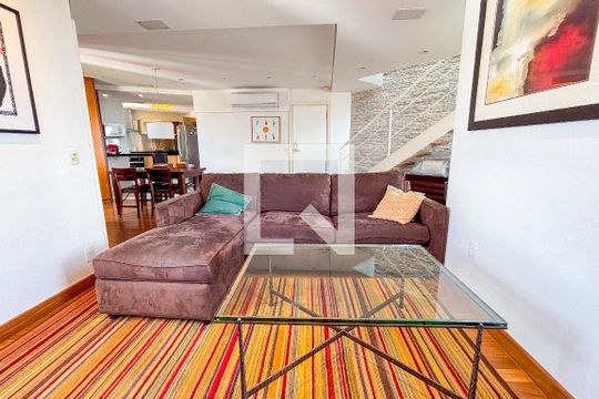 Sala de apartamento à venda com 1 quarto, 118m² em Sumarezinho, São Paulo
