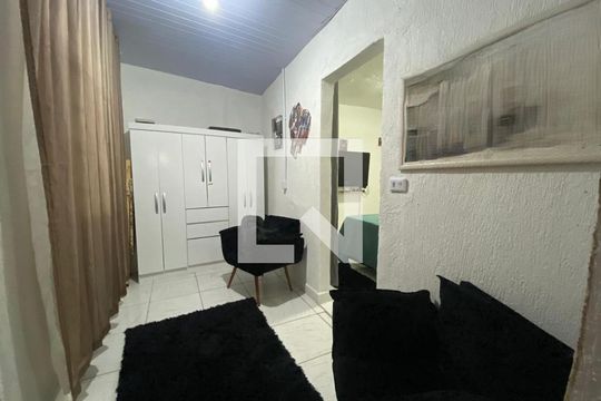 Quarto 1 de casa à venda com 8 quartos, 136m² em Regina, Contagem