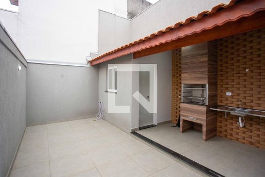 Quintal de casa à venda com 3 quartos, 183m² em Dos Casa, São Bernardo do Campo