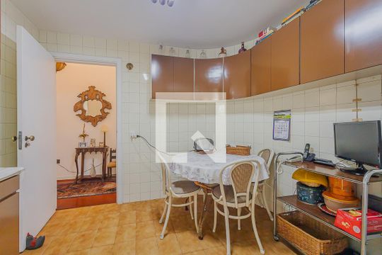 Cozinha de apartamento à venda com 3 quartos, 209m² em Jardim Paulista, São Paulo