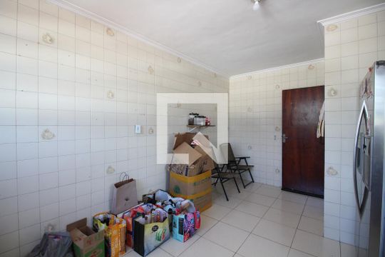 Cozinha de apartamento à venda com 2 quartos, 130m² em Taquara, Rio de Janeiro