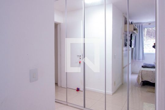 Suíte de apartamento à venda com 2 quartos, 67m² em Maceio, Niterói