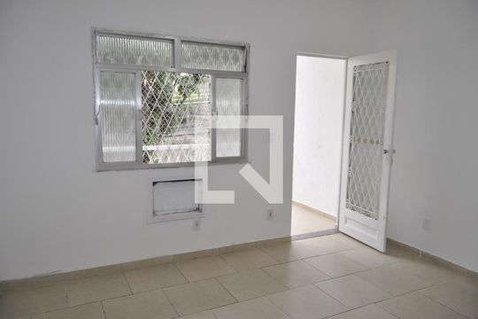 Quarto 1 de casa à venda com 2 quartos, 88m² em Piedade, Rio de Janeiro