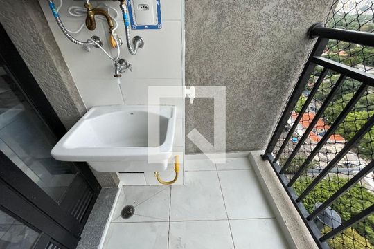 Área de Serviço de apartamento para alugar com 2 quartos, 44m² em Butantã, São Paulo
