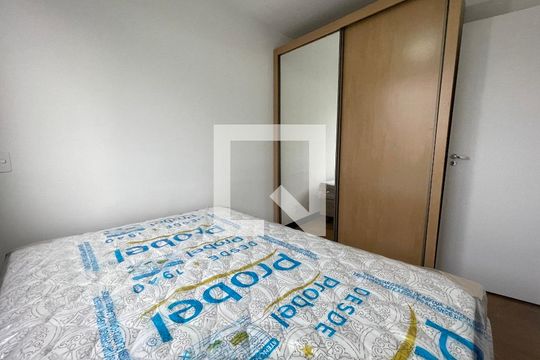 Quarto  de apartamento para alugar com 2 quartos, 44m² em Butantã, São Paulo