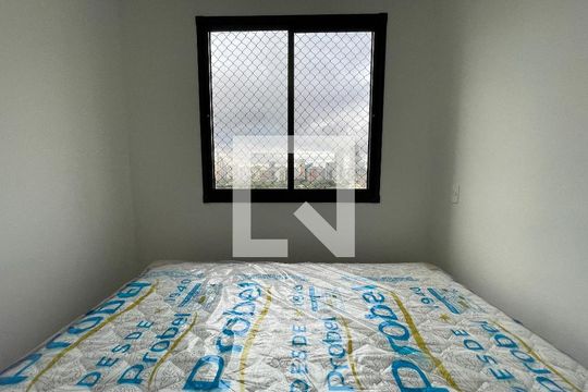 Quarto  de apartamento para alugar com 2 quartos, 44m² em Butantã, São Paulo