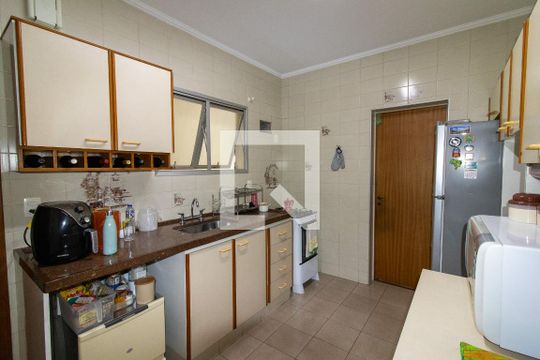 Cozinha de apartamento à venda com 3 quartos, 147m² em Jardim Chapadão, Campinas