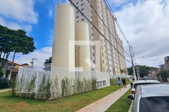 Fachada de apartamento para alugar com 2 quartos, 32m² em Engenheiro Goulart, São Paulo