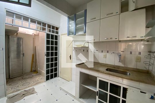 Cozinha de apartamento à venda com 2 quartos, 54m² em Méier, Rio de Janeiro