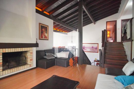 Sala de TV de casa à venda com 4 quartos, 307m² em Ideal, Novo Hamburgo