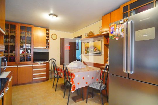 Cozinha de casa à venda com 4 quartos, 307m² em Ideal, Novo Hamburgo