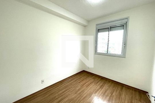 Quarto 1 de apartamento para alugar com 2 quartos, 36m² em Lapa, São Paulo