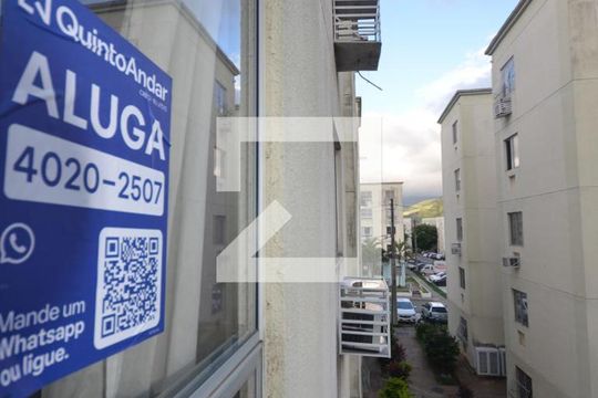 Placa Instalada de apartamento para alugar com 2 quartos, 43m² em Campo Grande, Rio de Janeiro