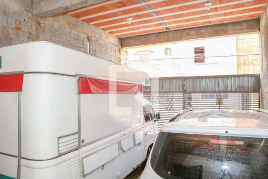 Garagem de casa para alugar com 2 quartos, 75m² em Luz, São Paulo