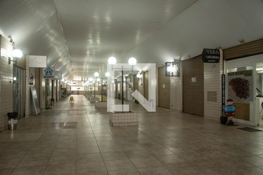 Área comum/Hall de entrada de apartamento à venda com 2 quartos, 43m² em Vila Monte Alegre, São Paulo