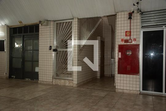 Entrada do condomínio de apartamento à venda com 2 quartos, 43m² em Vila Monte Alegre, São Paulo