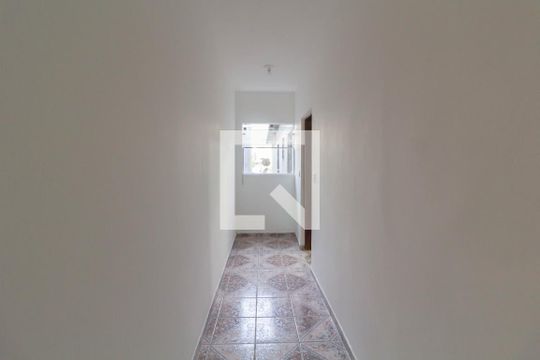 Corredor de casa de condomínio para alugar com 2 quartos, 125m² em Vila Nova Curuca, São Paulo